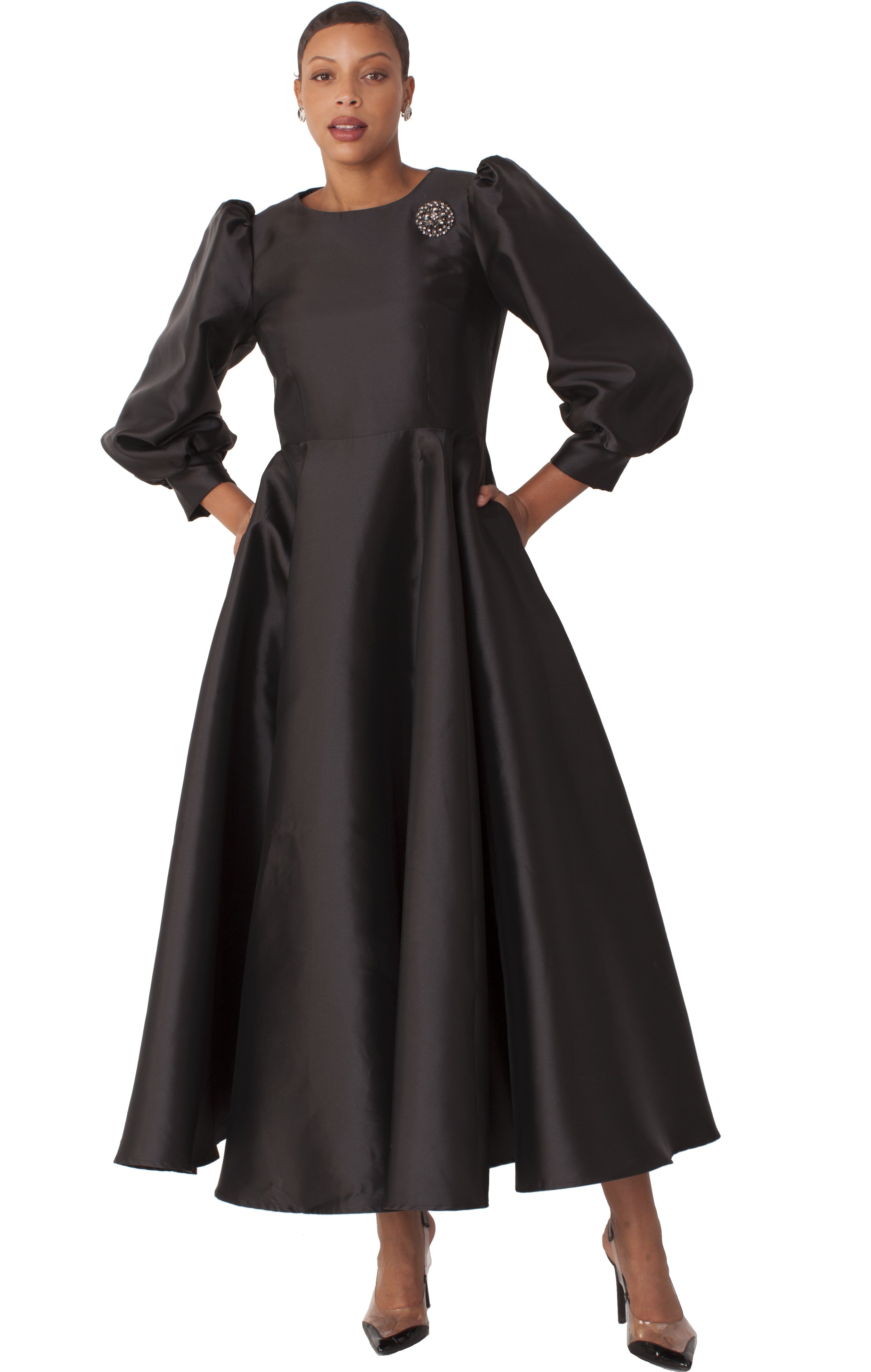 Elegant Long Dress with Bishop Sleeves Tally Taylor Elegant Long Dress with Bishop Sleeves Tally Taylor